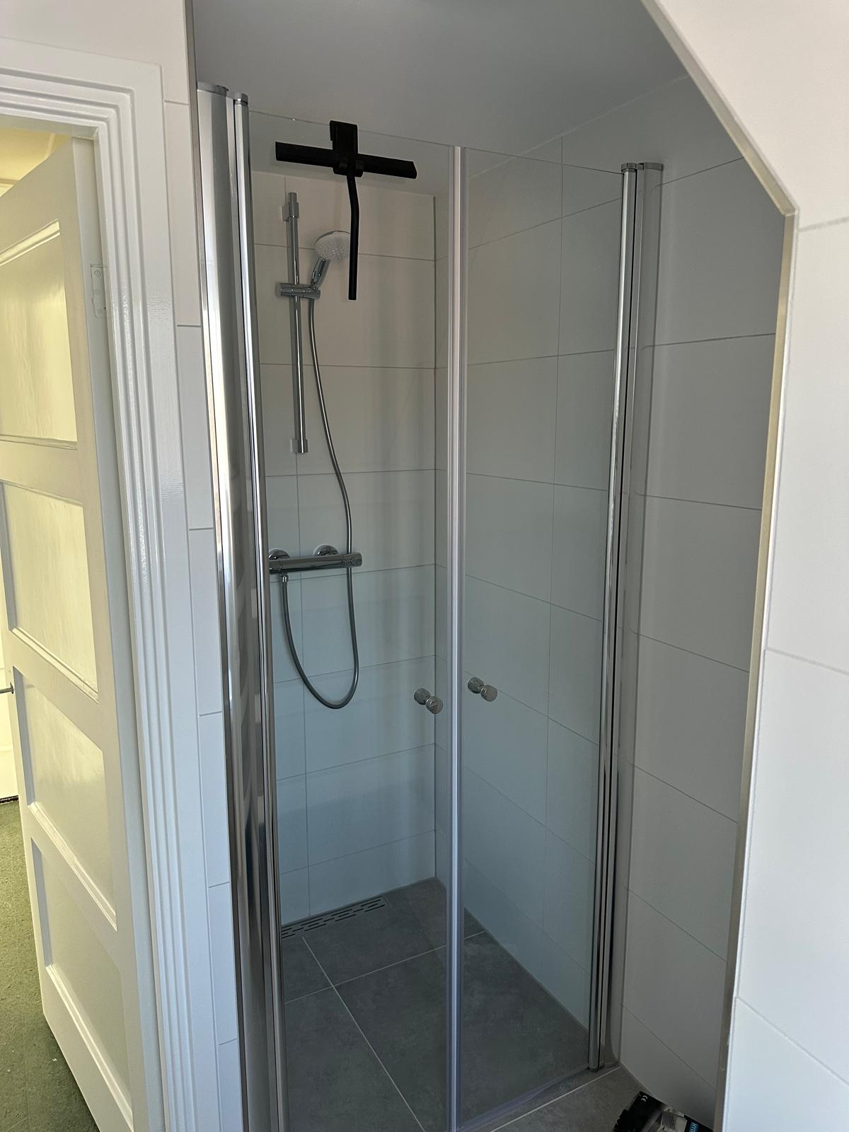 Eindresultaat douchecabine